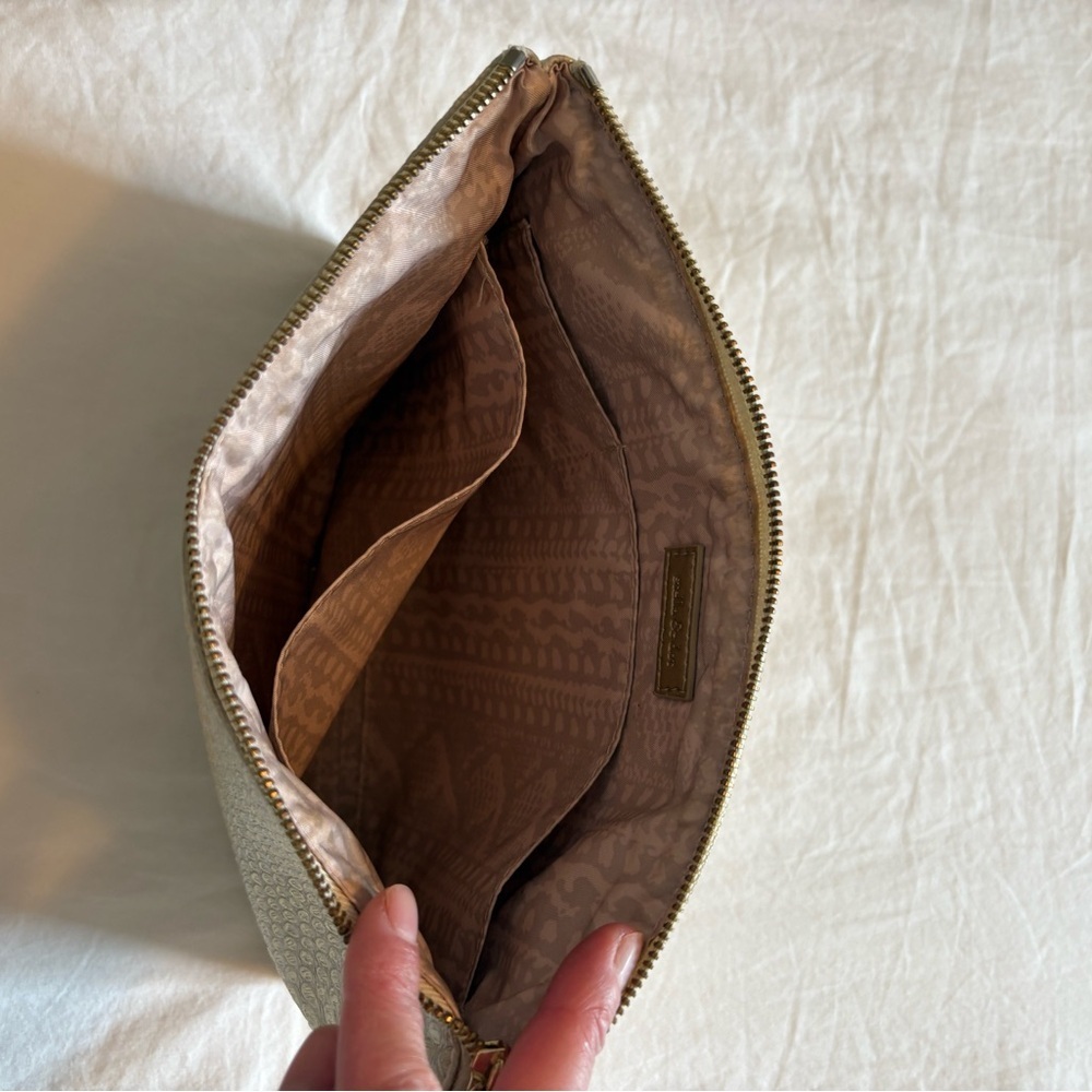 Stella & Dot Blush Pink Lined Zip Pouch - Picture 5 of 5